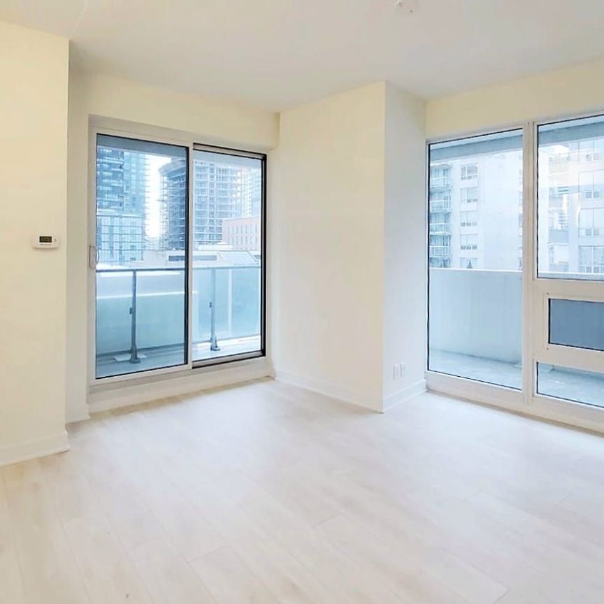 For Lease - 2221 Yonge Street Unit# 902, Toronto, Ontario - Photo 1