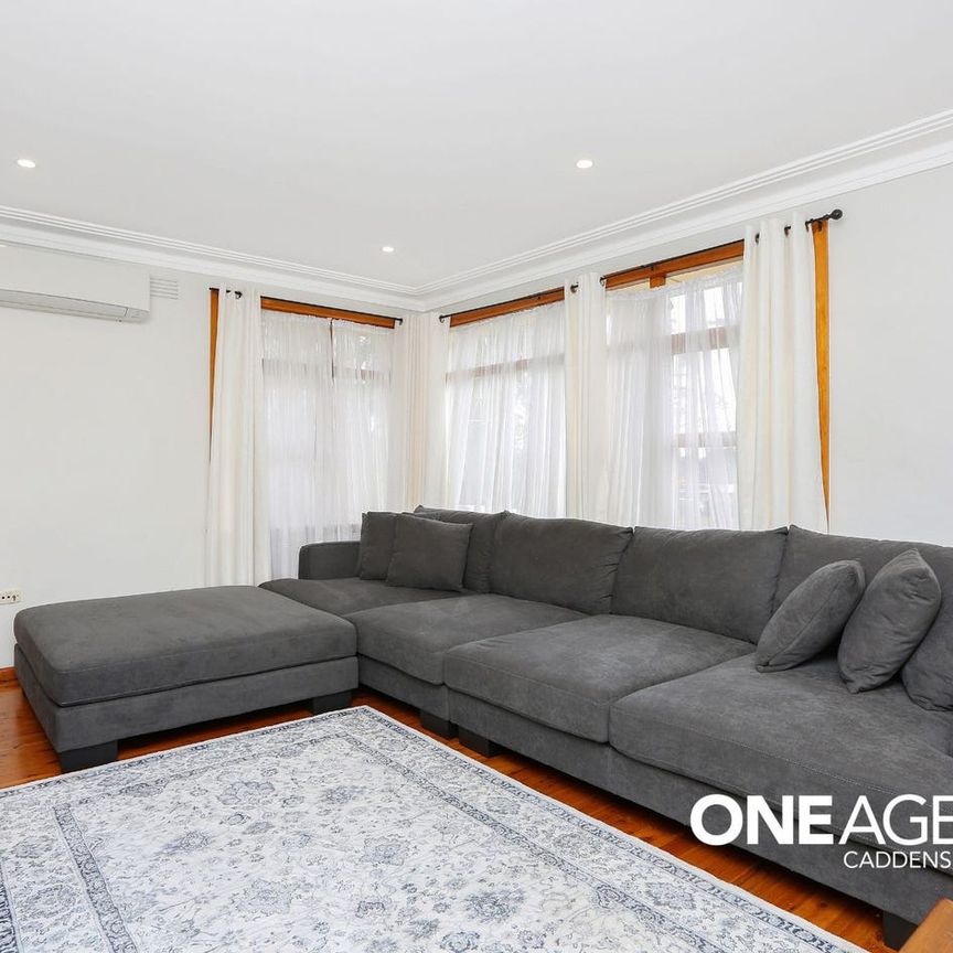 MODERN HOME IN SOUTH PENRITH!!! - Photo 1
