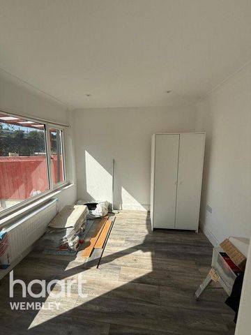 4 bedroom terraced house to rent - Photo 4