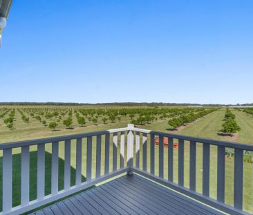 Exceptional Family Home Moments From The Beach - Photo 1