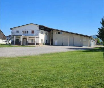 Apartament 3 camere, 140mp, cu acces auto in curte si facilitati, P... - Fotografie 1
