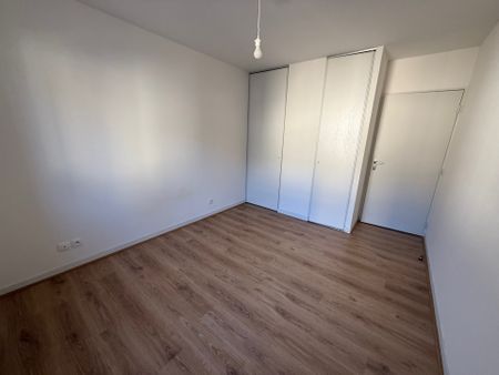 Location Appartement T4 avec terrasse et parking - Centre Ville - Photo 5