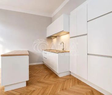 Nabízíme k pronájmu krásný prostorný byt 3+kk 107 m - Photo 2