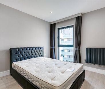 2 bedroom penthouse to rent - Photo 5