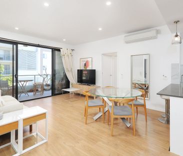 Modern 2B2B apartment in the heart of Garden City - Photo 4