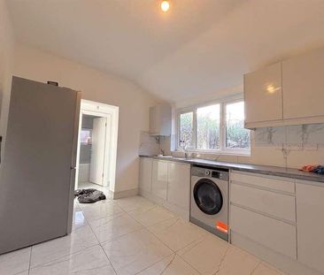 Hurst Grove, MK40 - Photo 6