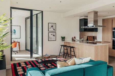 Apartment , Nine Elms Lane, London - Photo 3