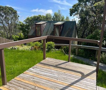 Tidy one bedroom unit in great location! - Photo 2