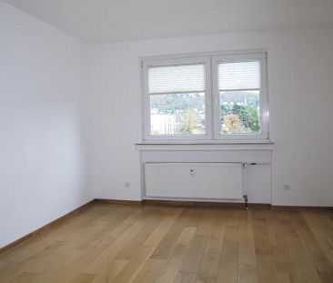 3 -Zimmer Whg. mit Balkon für Sie neu renoviert! - Photo 2