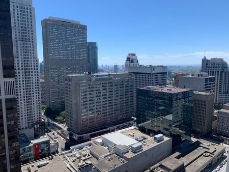 For Lease - 1 Yorkville Avenue Unit# 2712, Toronto, Ontario - Photo 3