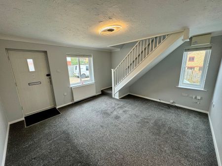 Walnut Close, Brandon - Photo 2