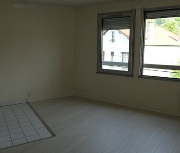 STUDIO ORSAY LE GUICHET - Photo 2