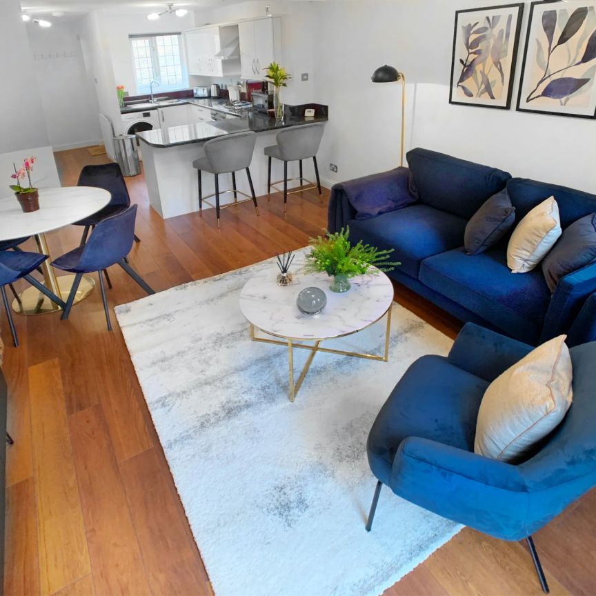 2 Bed, House - Photo 1