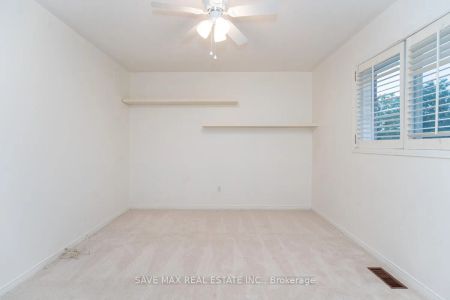 Property For Lease | E9248337 - Photo 5