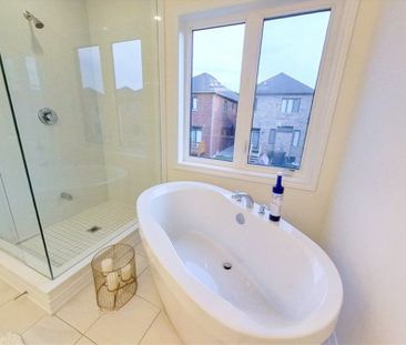 For Lease - 20 Littlewood Drive, Whitby, Ontario - Photo 5