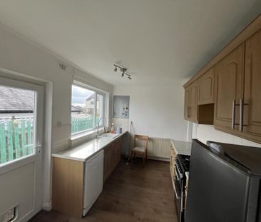 3 bedroom detached house to rent - Photo 5