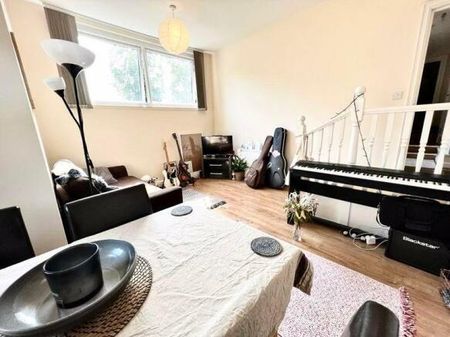 1 bedroom property to rent - Photo 2