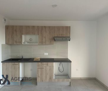 APPARTEMENT T3 64M - Photo 3