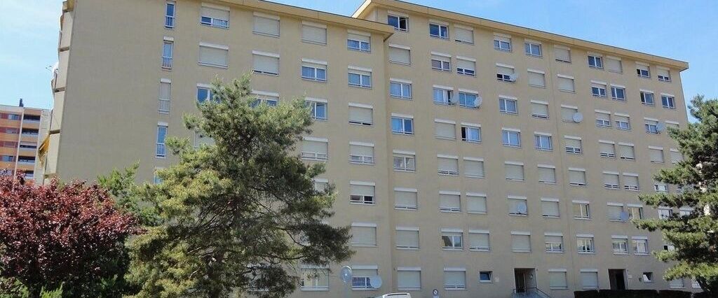 Beautiful fully renovated apartment - Photo 1