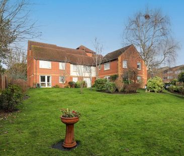 1 bedroom retirement property to rent - Photo 5