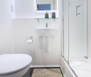 Studio to rent - Photo 5