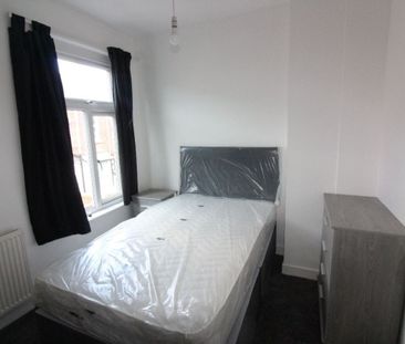 Henderson Street, Preston - Photo 4