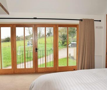 Muston Farm, Piddlehinton - Photo 5