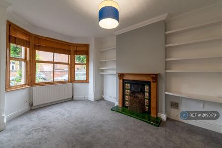 3 bedroom semi-detached house to rent - Photo 4