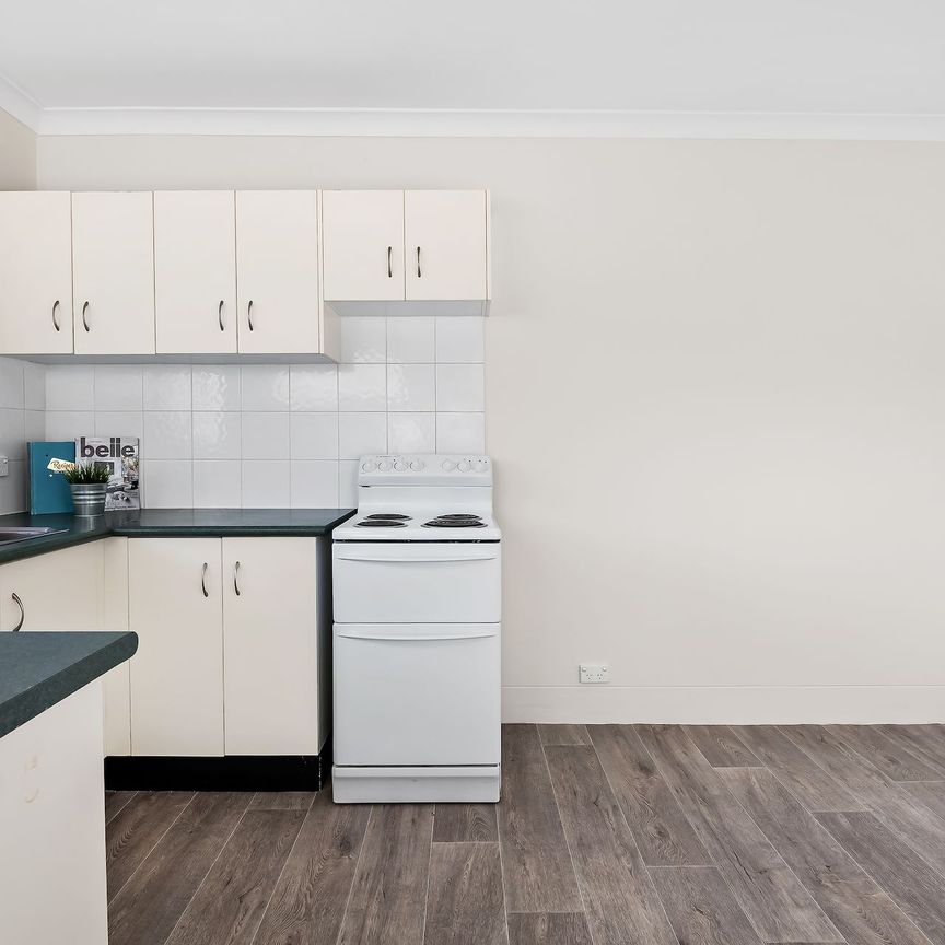 Unit 5/16 Henson Street, - Photo 1