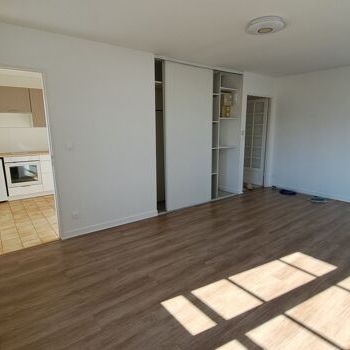 Appartement 1 pièces 35m2 REIMS 519 euros - Photo 1