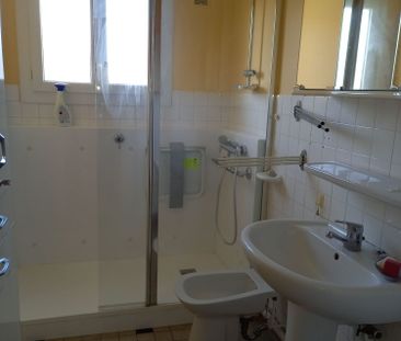 Location Appartement 3 pièces 76m² BELLEY 01300 - Photo 3