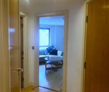 1 bedroom Flat To Let - Photo 1