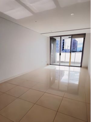 2 bed 2 bath-A6048 - Photo 1