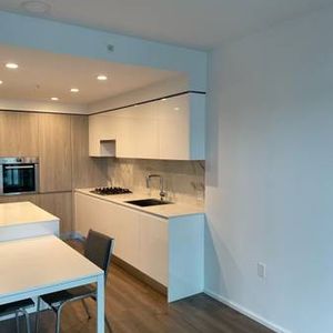 Lougheed mall 1 bed one bath burnaby - Photo 2