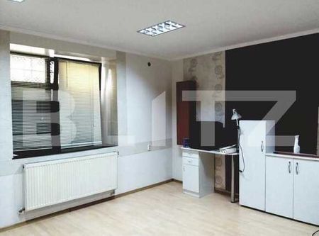Apartament 2 camere, 64 mp, decomandat, parcare, zona strazii Napoca - Photo 2