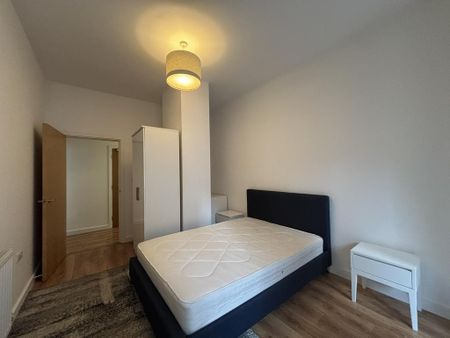 2 bedroom apartment to rent - Photo 4