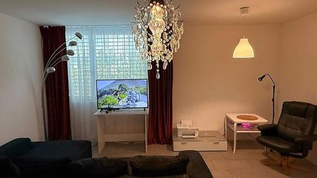 2½ Zimmer-Wohnung in Zürich - Kreis 11 Oerlikon, möbliert, auf Zeit - Photo 2