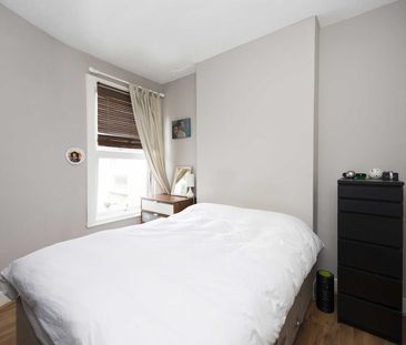 3 Bed Flat, Finchley Central, N3 - Photo 6