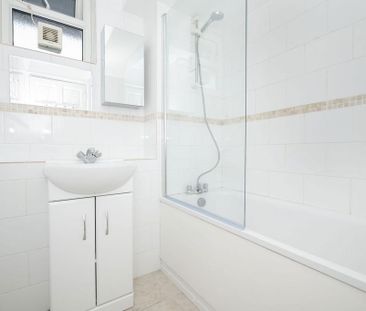 4 bedroom maisonette to rent - Photo 1