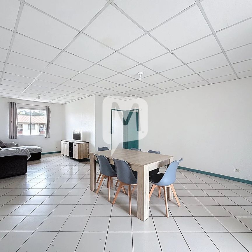 Location Appartement 4 pièces 83m² CAYENNE 97300 - Photo 1