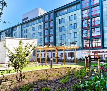 3 rum och kök. Badrum med dusch, 101 m , Östra Förstadsgatan 34, Malmö - Foto 6