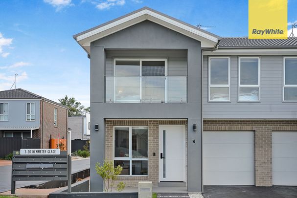 Three Bedroom Lovely and Modern Home - Photo 1