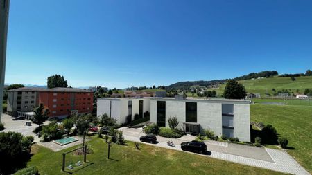 heimelige 3.5 Zi.-Dachwohnung mit Balkon und Aussicht ins Grüne - Photo 3