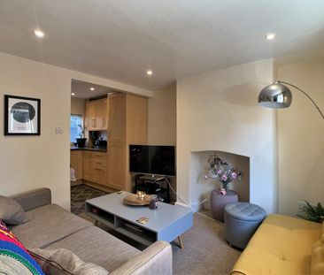 2 bedroom terraced house to rent - Photo 5