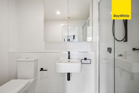 Infinity - Perfect apartment living with sweeping views - Photo 3