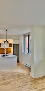 Condo, Vieux port, Piscine, Gym et Sauna - Photo 3