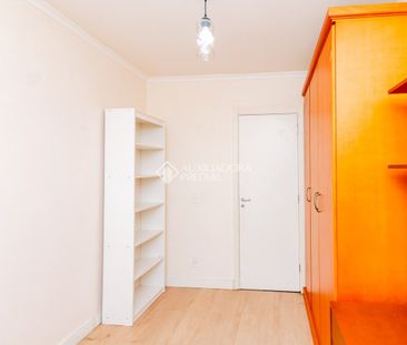 Apartamento com 2 quartos e 82m² para alugar em Vila Ipiranga, Port... - Photo 2