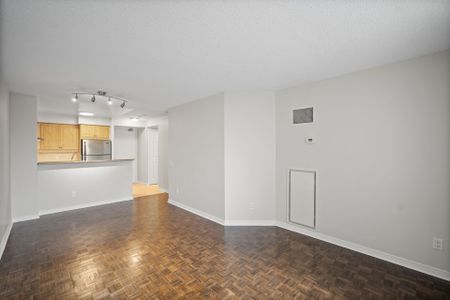 For Lease - 515 Rosewell Avenue Unit# 411, Toronto, Ontario - Photo 2