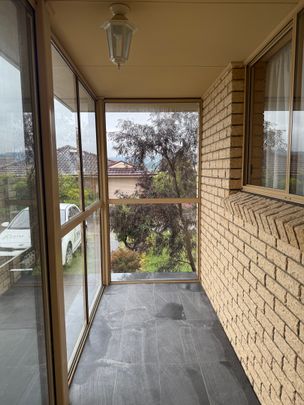 9 Glen Ellen Rise, Kingston TAS 7050 - House For Rent | Domain - Photo 1