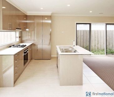 Modern 3 bedroom townhouse - Photo 1